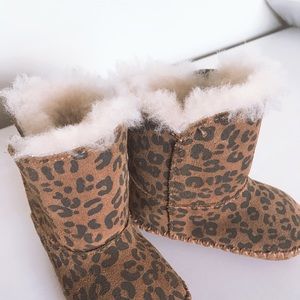 Flash Sale!! NEW UGG BABY BOOTS
